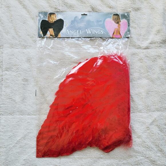 Leg Avenue Red Feathered Angel Wings - Picture 2 of 2